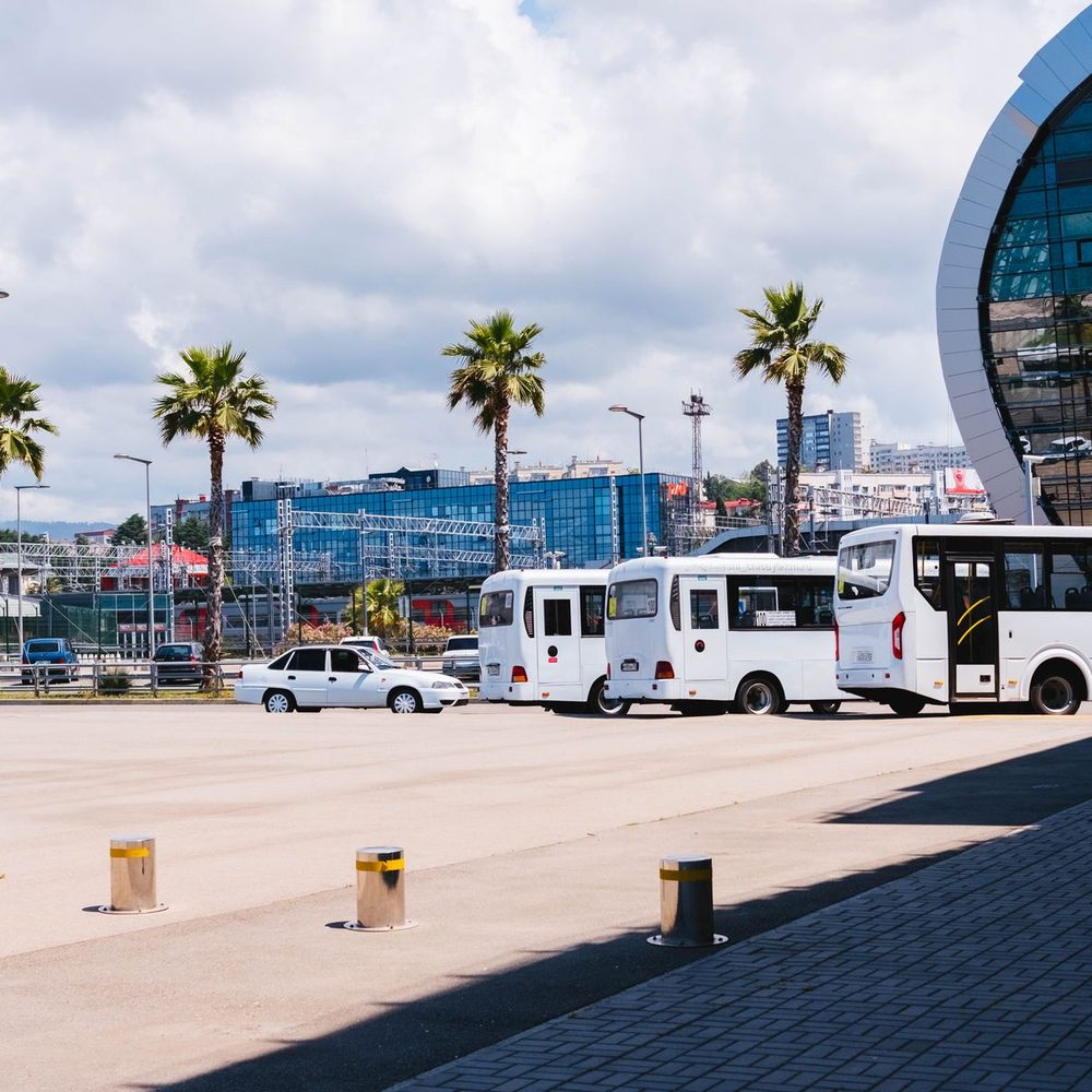 School & corporate shuttles